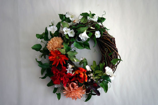 Coroana de flori comestibile realizate de Marinela Muresan pentru World Cancer Day