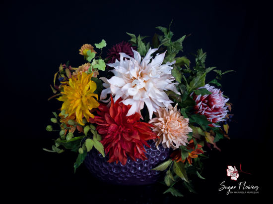 Aranjament din flori comestibile realizat de Marinela Muresan